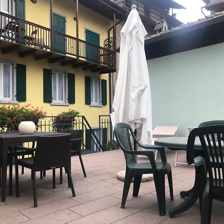 Casa Rosella Apartment เบซเซ็กกา ภายนอก รูปภาพ