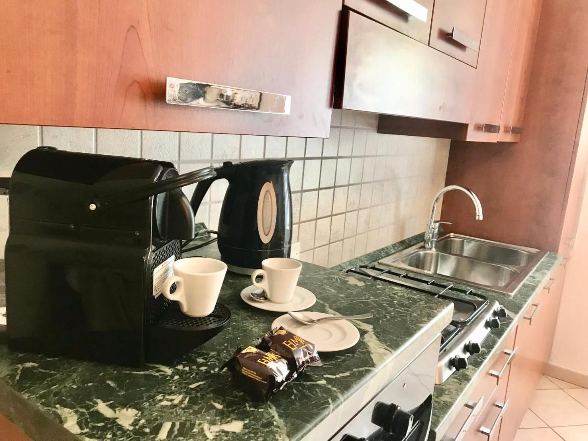 Casa Rosella Apartment เบซเซ็กกา ภายนอก รูปภาพ